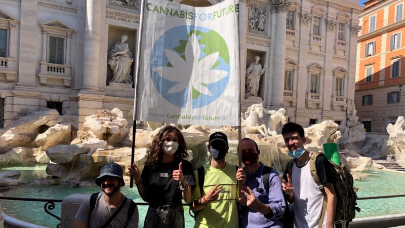 Festa 420, “Cannabis for Future”: scendiamo in piazza per legalizzare la cannabis e favorire l’economia