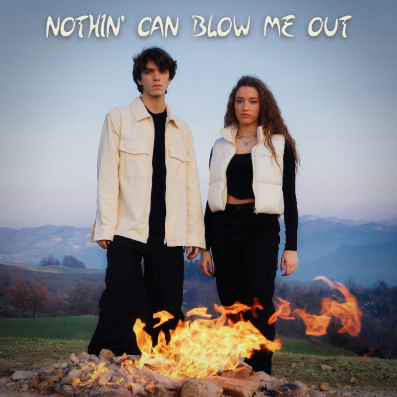 ELENA & FRANCESCO FAGGI: venerdì 24 febbraio esce il nuovo singolo “NOTHIN’ CAN BLOW ME OUT”
