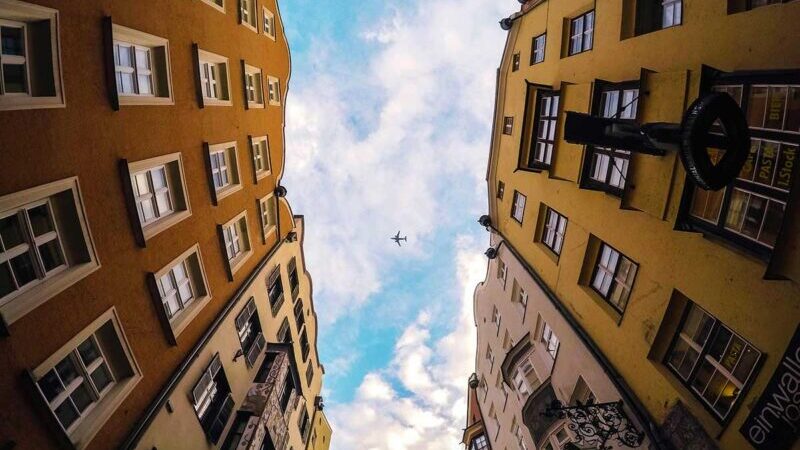 Rottura di una tubatura d’acqua nel condominio: di chi è la colpa?